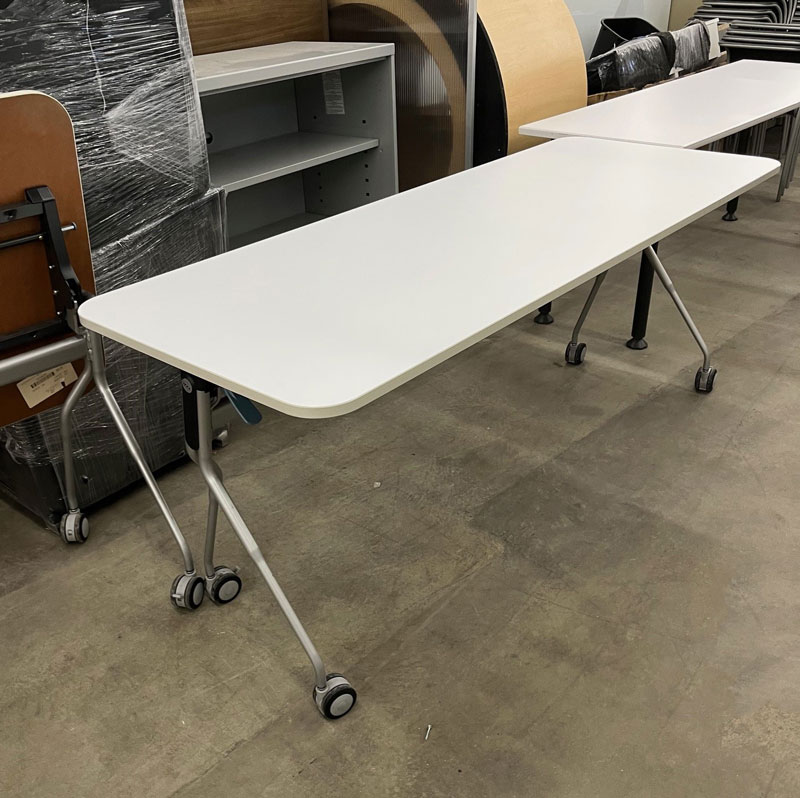 Izzy Nesting Tables 72X27  White